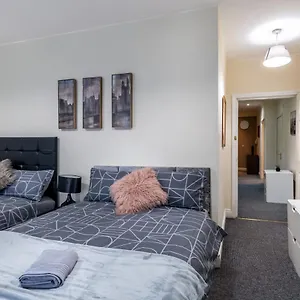  Apartment City Centre Super Spacious